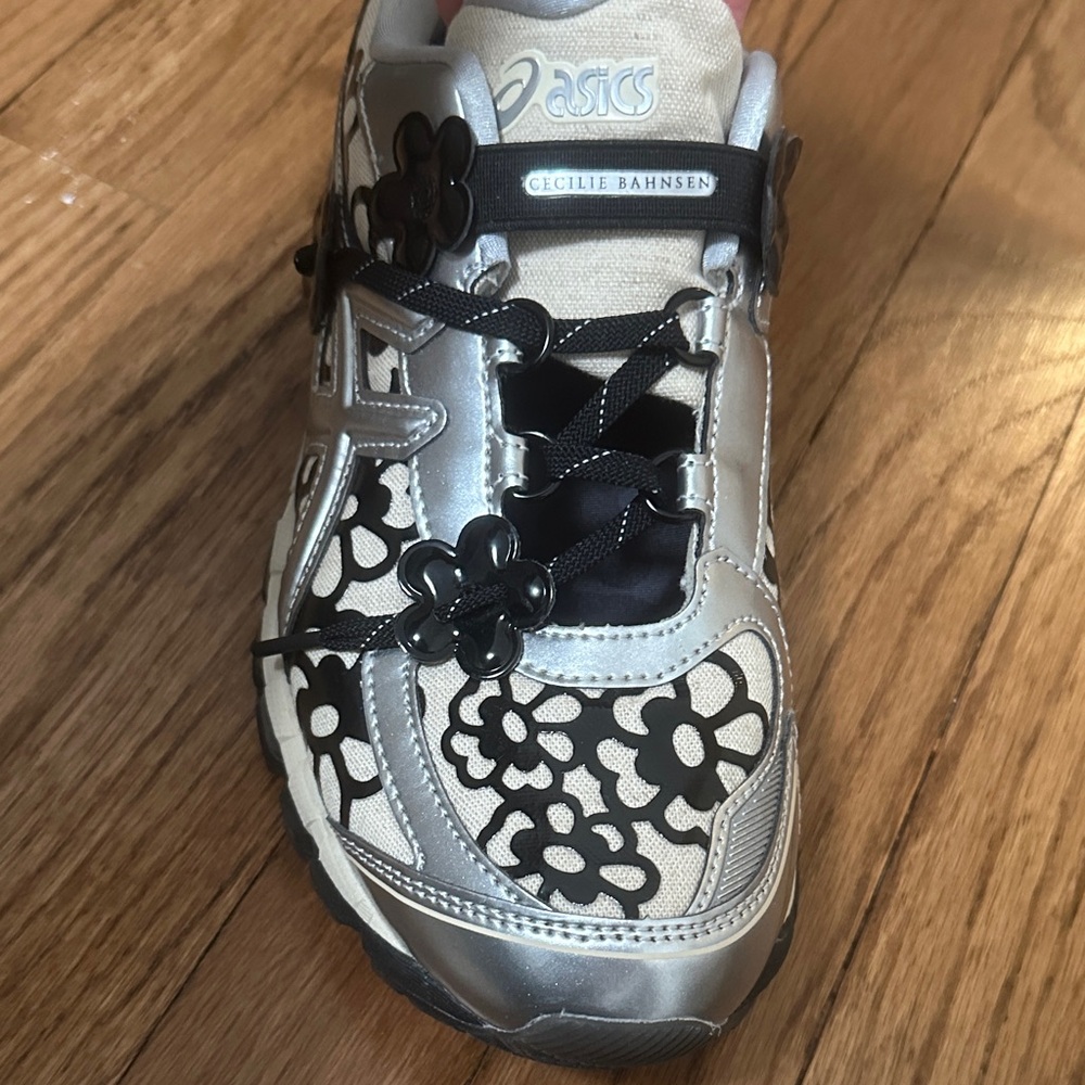 Cecilie Bahnsen X ASICS Gel Kayano 20 - Picture 3 of 6